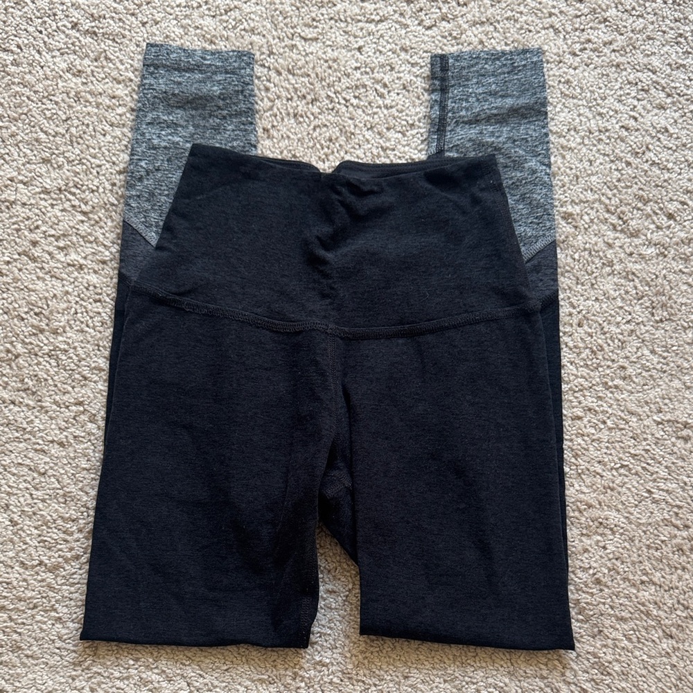 Spacedye Beyond Yoga leggings with Color block detail